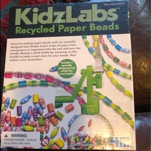 4M Green Creativity Recycled Paper Beads Kit - Arts & Crafts Upcycle Decorative.